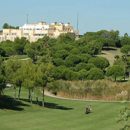 Курортный комплекс Golfe And Country Club