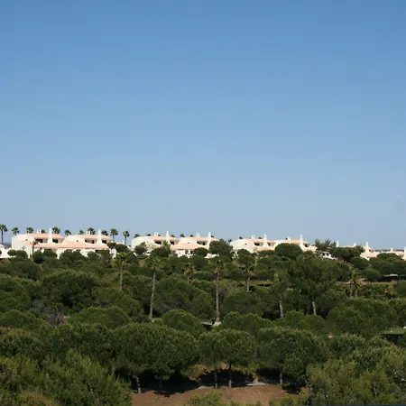 Üdülőközpont Golfe And Country Club 4*